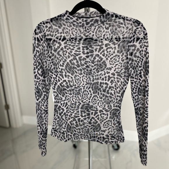 Leopard top long sleeve sheer small and medium New NWT - Picture 8 of 14